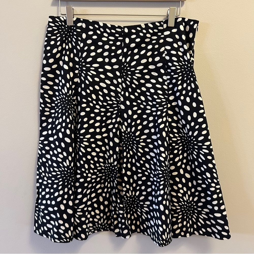 Y2K White House Black Market Polka Dot Skirt